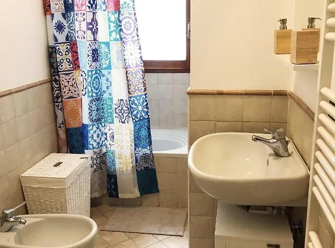 Apartment Casa Di Arianna In Centro Storico A Vimercate